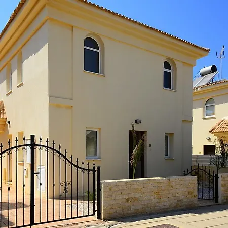 فيلة The Blue Water Bay Villas